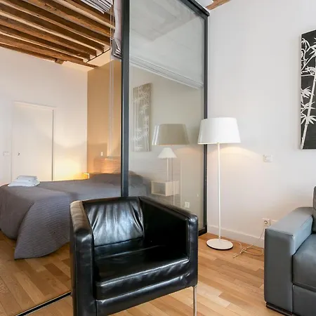 Le Marais Place Sainte Catherine With Ac Apartment Paris