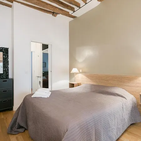 Apartment Le Marais Place Sainte Catherine With Ac Paris